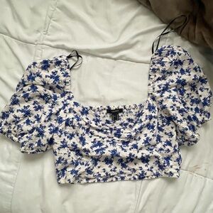 Forever 21 Blue and White Floral Crop Top